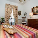 La Bela Rosin By Torino Home